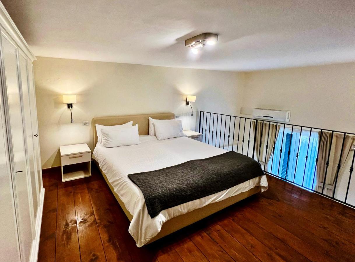 נאפולי Daybreak B&B מראה חיצוני תמונה